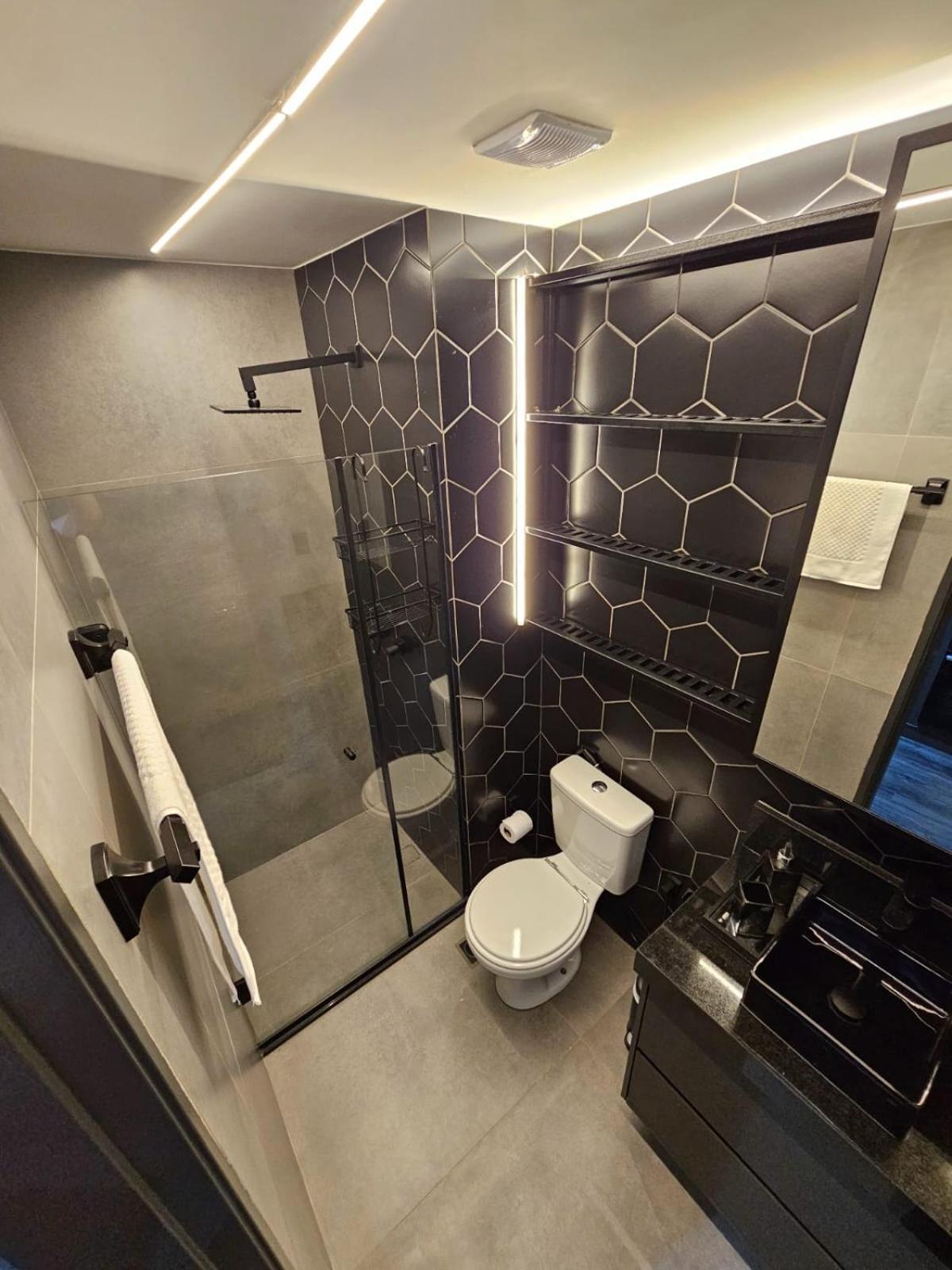 Com Ampla Vista, Pq Augusta, 11 Andar, Metro Apartamento *